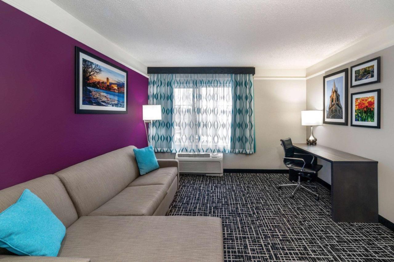 Hotel La Quinta By Wyndham Latham Albany Airport Zewnętrze zdjęcie